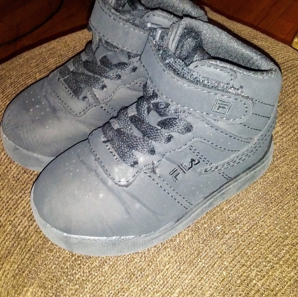 Fila Toddler size 8